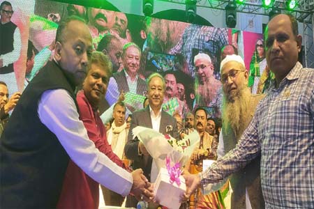 ভৈরবে যুব ও ক্রীড়া মন্ত্রী নাজমুল হাসানকে নাগরিক সংবর্ধনা