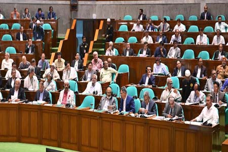 প্রথম অধিবেশনের মুলতবি বৈঠক