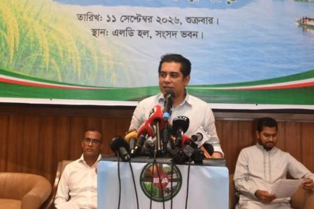 ভালো ও সৎ মানুষের রাজনীতিতে আসা প্রয়োজন – তথ্যমন্ত্রী
