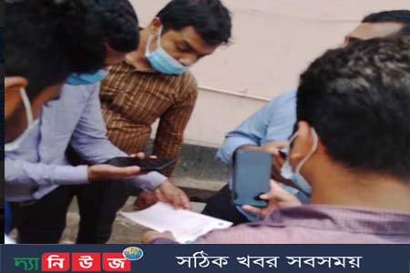 রিপ্রেজেনটেটিভের ভীড়ে বিব্রত রোগীরা