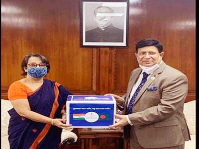 করোনা মোকাবিলায় বাংলাদেশকে ৩০ হাজার টেস্ট কিট উপহার দিল ভারত