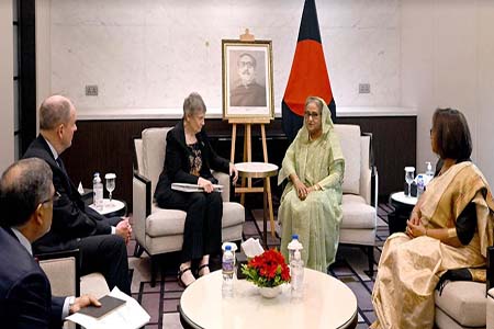 ধনী দেশগুলোকে এগিয়ে আসার আহ্বান