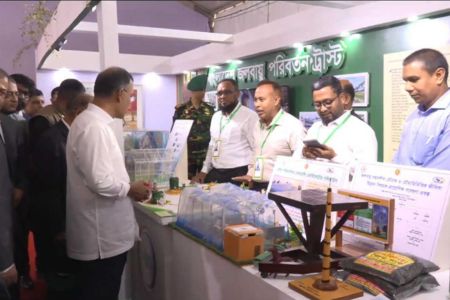 নোবিপ্রবি অধ্যাপকের গবেষণার প্রশংসা করলেন প্রধানমন্ত্রী
