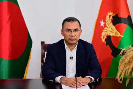 প্রধানমন্ত্রী হিসেবে শপথ