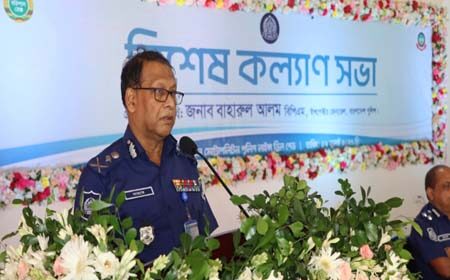 ইতিহাস মনে রাখবে