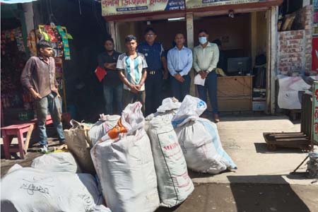 সারাদেশে ১৯ লক্ষ টাকা জরিমানাসহ ৩৮ হাজার কেজি পলিথিন জব্দ