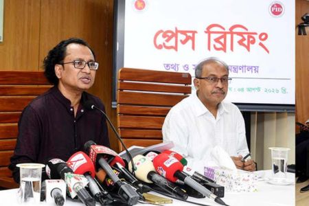 আদালতের নির্দেশ অমান্য করে শেখ হাসিনার বক্তব্য প্রচার করলে ব্যবস্থা - প্রধানমন্ত্রীর তথ্য উপদেষ্টা