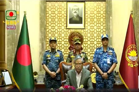 অন্তর্বর্তীকালীন সরকার গঠন ও সংসদ ভেঙ্গে দ্রুত নির্বাচনের ব্যবস্থা -রাষ্ট্রপতি