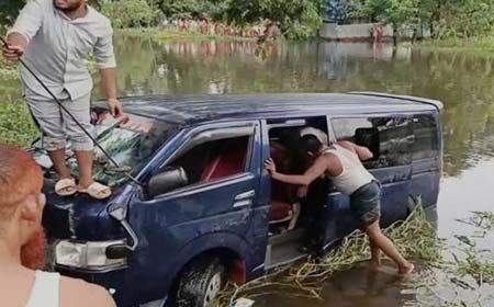 পরিবারের ৭ জনের মৃত্যু
