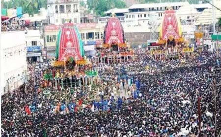 রথযাত্রায় মর্মান্তিক দুর্ঘটনায় আহত