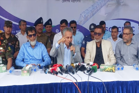 পূর্বের প্রাকৃতিক পরিবেশ ফিরিয়ে আনার লক্ষ্যেই অপসারণ করা হচ্ছে ভায়াডাক্টের নিচের মাটি -রেলপথমন্ত্রী
