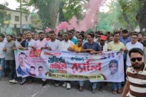 শার্শায় স্বেচ্ছাসেবক দলের ৪৬তম প্রতিষ্ঠাবার্ষিকীতে বর্ণাঢ্য র্যালি