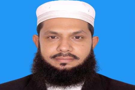 মাদ্রাসাশিক্ষক আটক