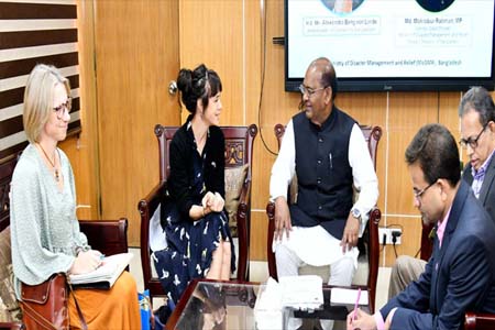 ত্রাণ প্রতিমন্ত্রীর সাথে সুইডেনের রাষ্ট্রদূতের সাক্ষাৎ