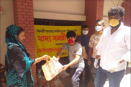 দিনমজুর ও অসহায়দের খাদ্য