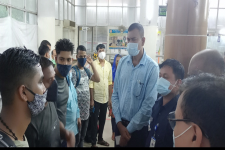 ভারতে পাচার ১০ নারী,পুরুষ ফিরলো ট্রাভেল পারমিটে