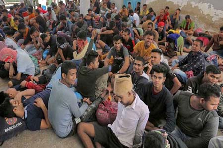 লিবিয়া থেকে আরও ১৪৪ জন