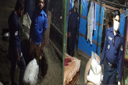 ভোলায় ইউপি সদস্যের বসতঘরের মাটি খুঁড়ে সরকারী চাল উদ্ধার