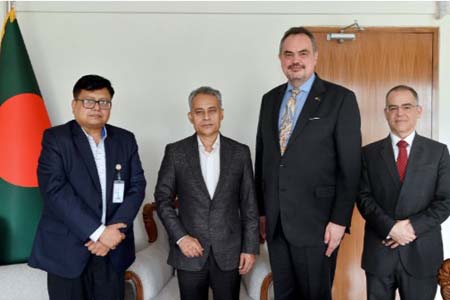 সড়ক ও সেতু মন্ত্রী’র সঙ্গে মার্কিন রাষ্ট্রদূত