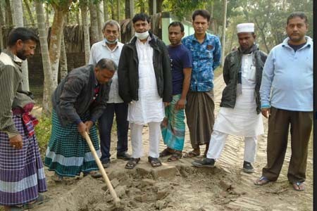 পাকা রাস্তার কাজ শুরু