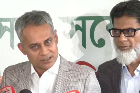 সময় মতো প্রকল্প বাস্তবায়ন না হলে তা অর্থনৈতিক বোঝা হয়ে দাঁড়ায় - সড়কমন্ত্রী