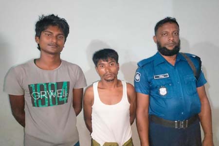 ভাসানচর রোহিঙ্গা ক্যাম্পে যুবককে কুপিয়ে হত্যা: গ্রেফতার ২