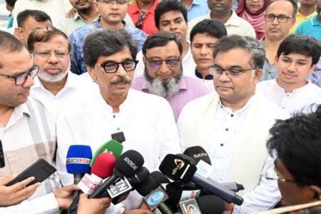 মিঠাপানির মাছ উৎপাদনে বিশ্ববিদ্যালয়ের লেক হতে পারে নতুন দৃষ্টান্ত - মৎস্য ও প্রাণিসম্পদ মন্ত্রী