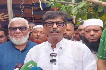 খুরা রোগের টিকা উৎপাদনে পর্যাপ্ত সক্ষমতা রয়েছে – কৃষিমন্ত্রী