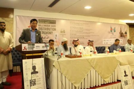 আগামী হজে বিমানভাড়া কমপক্ষে ২০ হাজার টাকা কমবে : পরিহন ও পর্যটন প্রতিমন্ত্রী