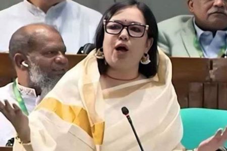 নাচ, গান, অভিনয়