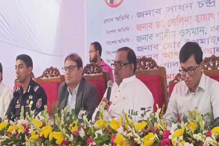 কেউ আটা কিনলে তাকে গরিব মনে করা হতো, এখন ধনীরা আটা খায় -খাদ্যমন্ত্রী