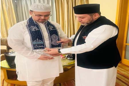 কোলকাতায় ফিরে গেলেন পশ্চিম বঙ্গের মেদিনীপুর দরবার শরীফের সাজ্জাদান শীন