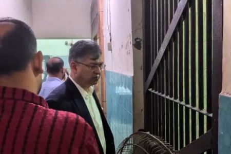 হঠাৎ রমনা থানা পরিদর্শন করলেন স্বরাষ্ট্রমন্ত্রী