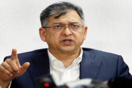 থানাগুলোকে দালালমুক্ত করার নির্দেশ স্বরাষ্ট্রমন্ত্রীর