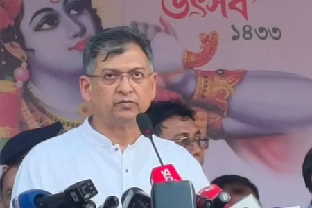 সংখ্যালঘু নয়, সমান অধিকার নিয়ে নাগরিক পরিচয়ের আহ্বান স্বরাষ্ট্রমন্ত্রীর