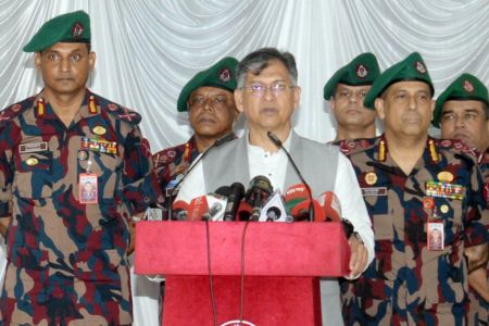 বিজিবিকে স্বরাষ্ট্রমন্ত্রীর নির্দেশ