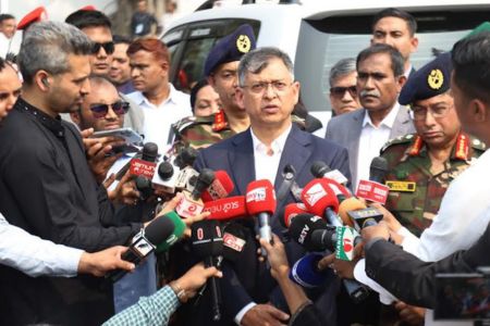 বাংলাদেশে আরো বেশি হারে চীনা বিনিয়োগের প্রতি আহ্বান স্বরাষ্ট্রমন্ত্রীর