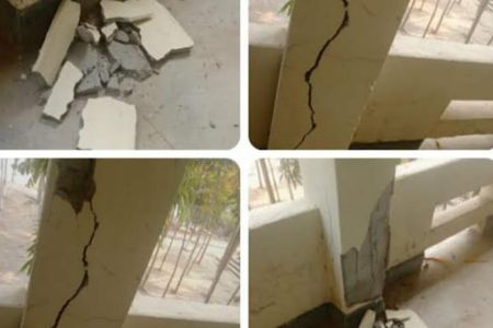 স্বরণকালের ভয়াবহ ভূমিকম্পে কেঁপে উঠল  শ্যামনগর