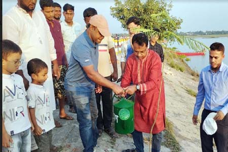 সাপাহারে বৃক্ষ রোপণ কর্মসূচির উদ্বোধন