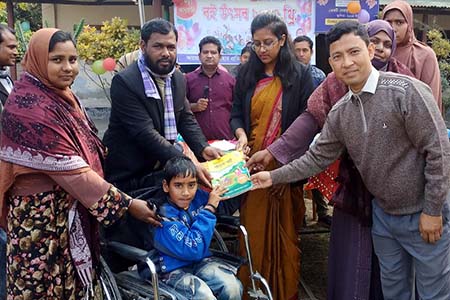 বছরের প্রথম দিনেই বই উৎসব