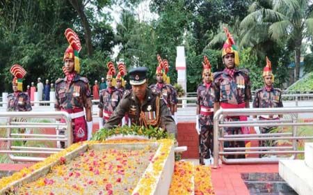 শাহাদতবার্ষিকী যথাযোগ্য মর্যাদা