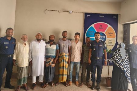 শার্শা থানা পুলিশের অভিযানে পরোয়ানাভুক্ত ৭ জন আসামী আটক
