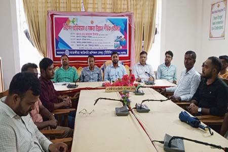 সাতক্ষীরায় নিরাপদ অভিবাসন