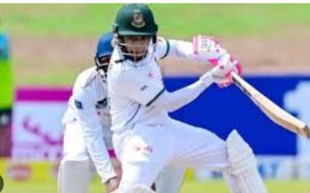 টেস্টে বিরল রেকর্ড