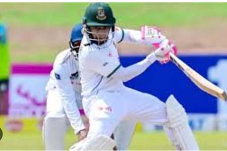 টেস্টে বিরল রেকর্ড