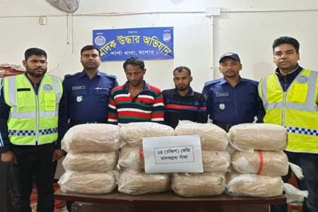 শার্শায় পুলিশের অভিযানে ২৪ কেজি গাঁজাসহ দুই মাদক ব্যবসায়ী আটক
