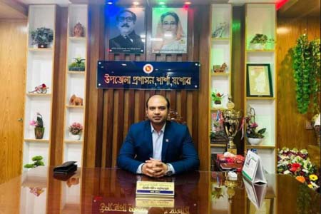 সততা ও দক্ষতার সাথে কাজ করে যাচ্ছেন শার্শার ইউএনও