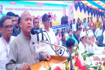 শহীদুজ্জামান সরকারকে বিশাল গণসংবর্ধনা