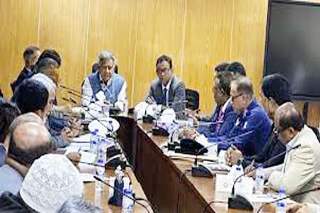 সকল নৌরুটে নৌপুলিশের সহযোগিতায় সার্বিক নিরাপত্তা নিশ্চিত করা হবে -নৌপরিবহন উপদেষ্টা