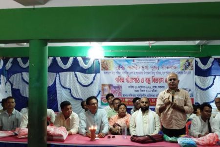 শ্যামনগরে গীতা পাঠ প্রতিযোগিতা ও বস্ত্র বিতরণ